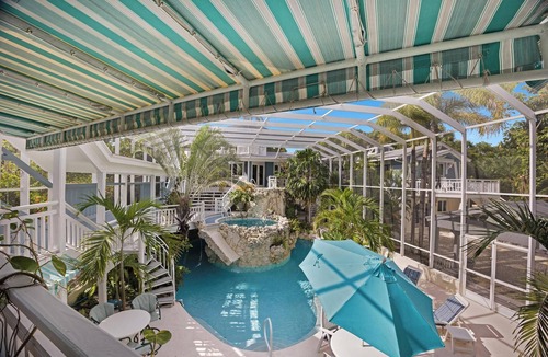 Summerland Key House | Spacious 7-bedroom estate with AC in peaceful Summerland Key