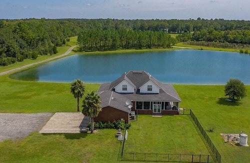 Callahan House | Spacious 7-bedroom house in enchanting Callahan just 15 minutes from Jax airport