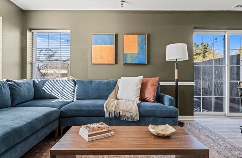 Newtown Apartment | Spacious | Balcony | Central | Hosted By StayRafa