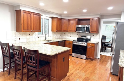McLean House | Spacious beautiful 5-bedroom house in McLean