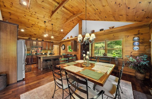 Sugar Grove Cabin | Spacious Cabin Retreat with Hot Tub & Game Room