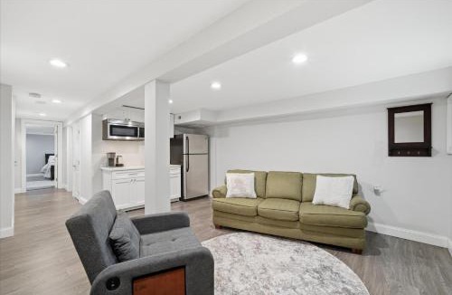 Eckington House | Spacious Capitol Rowhouse