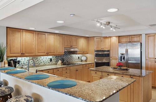 Redington Beach Condo | Spacious Direct Gulf Front 3BR/3BA in Desirable La Contessa