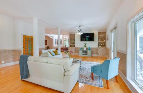 Albany House | Spacious Georgia Vacation Rental w/Large Deck