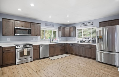 Hendersonville House | Spacious Hendersonville Mountain Getaway