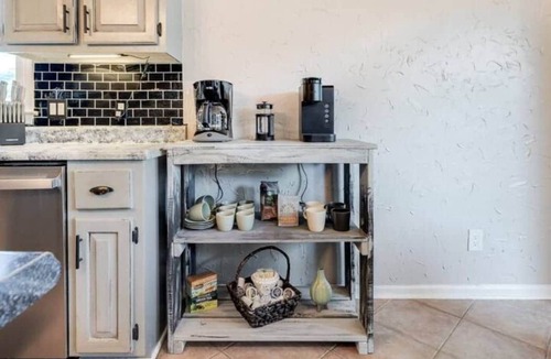 Pooler House | Spacious Home Near Sav Airport & Attractions