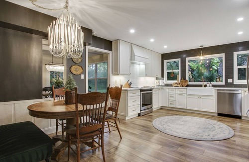 Palm Beach Country Estates House | Spacious home only few miles from beach, shopping and town center