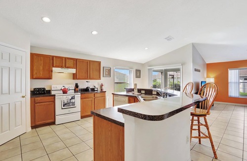 Kissimmee House | Spacious home, private pool (heatable), gated community, TV in all bedrooms