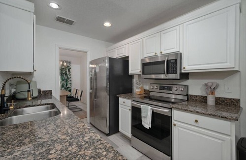 Auburndale House | Spacious Home w/Game Room | Near Parks & Dining