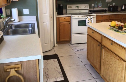 Spring Hill Villa | Spacious home with heated pool, near to all amenities