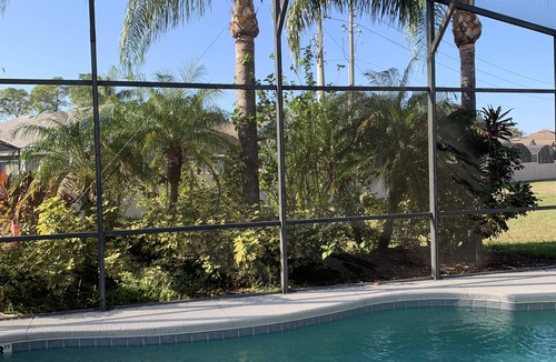 Haines City Villa | Spacious, LUXURY 4 bedroom villa with pool and spa close to Disney
