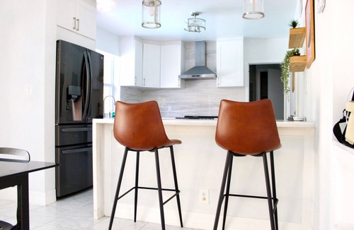 Lauderdale Isles House | Spacious/Modern Beach House with Pool