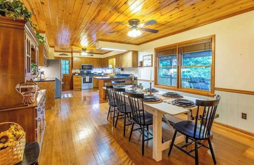 Franklin House | Spacious mountain getaway with game room, hot tub, fireplace & washer/dryer