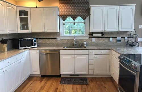 Tamassee House | Spacious Mountain Retreat with views of Cherokee Lake