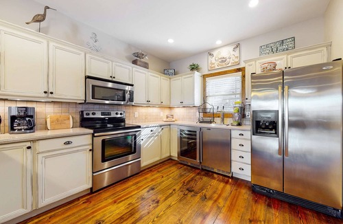 Andersonville House | Spacious Norris Lake Retreat・View・Deck・BBQ Grill