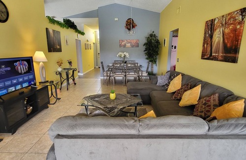 Clear Creek Villa | Spacious Orlando south facing pool villa close to Walt Disney World