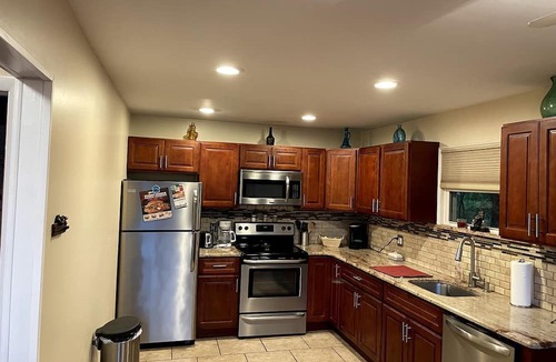 Tobyhanna Cabin | Spacious Poconos Cabin for Families and Groups with Lake Access and Activities in Coolbaugh Township, PA