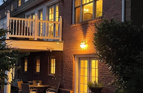 Princeton Villa | Spacious Private Guest Suite with Free Parking 5 Minutes from Princeton Univ.