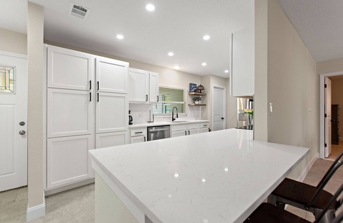 Sarasota Springs House | Spacious Sarasota 5 BR Home w/Heated Pool & Spa