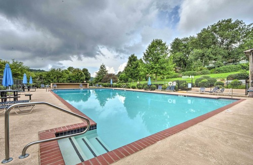 Sky Valley Cabin | Spacious Sky Valley Home with Resort Perks!