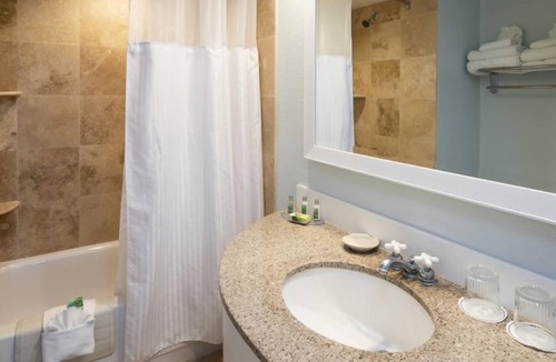 St. Pete Beach Hotel | Spacious Standard Room, Steps to Sandy Beaches, Onsite Swimming Pools!