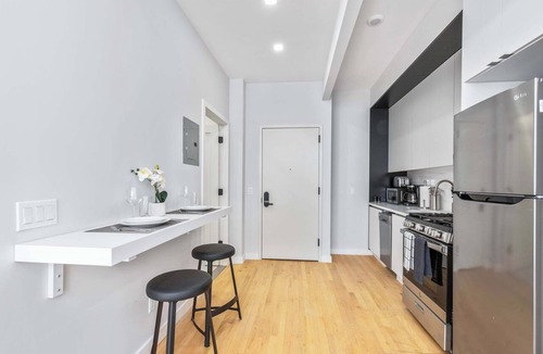 Upper East Side Apartment | Spacious Studio with Charming Juliet Balcony