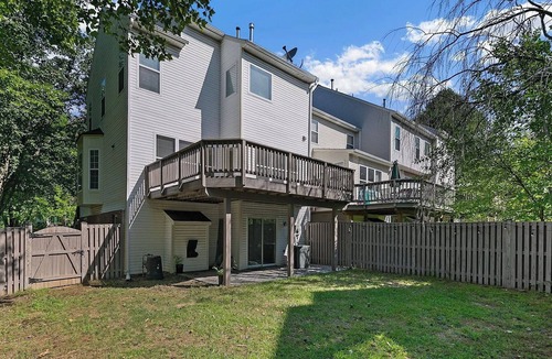 Montgomery Village House | Spacious & Stylish 3-BR Home with Modern Comforts in Montgomery Village