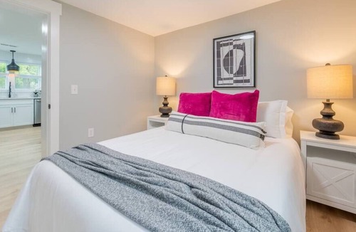 Blacksburg Villa | Spacious Three Bedroom Suite - Peaceful Setting