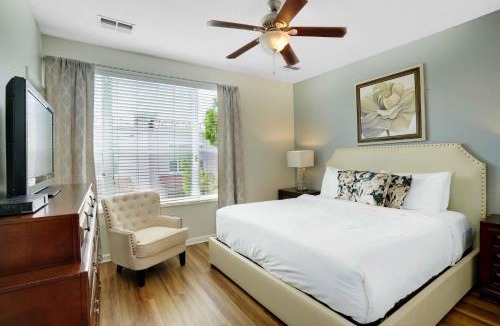 Florida Central Atlantic Coast House | Spacious Townhome wPatio Garage Sleeps10