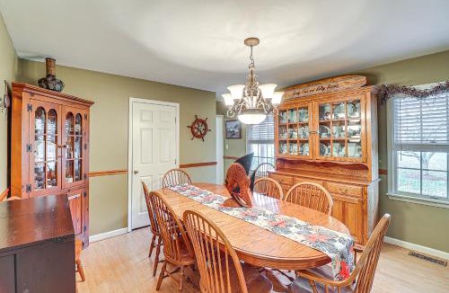 Trappe House | Spacious Trappe Getaway w/Outdoor Pool & Gazebo!