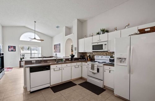 Eagle Pointe South House | Spacious Villa | Private Pool | Close to Shop