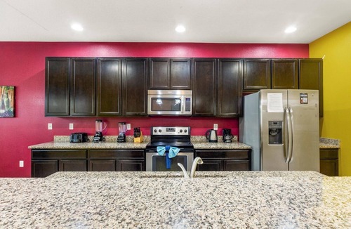 Crystal Cove Villa | ✦ Spacious Villa ✦ w/Private Pool & Disney Nearby ✦