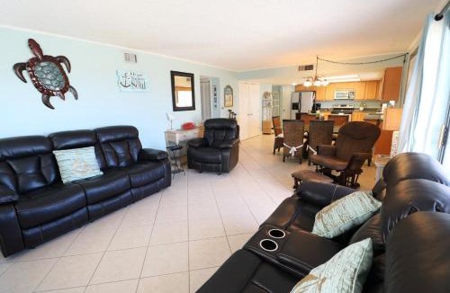St. Augustine Beach House | Spanish Trace 455