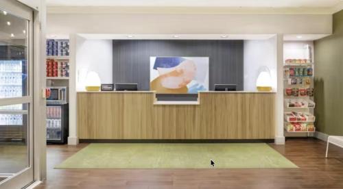 Toddville Road Hotel | Spark by Hilton Charlotte Airport North
