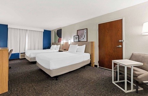 Port Wentworth Hotel | Spark by Hilton Port Wentworth Savannah