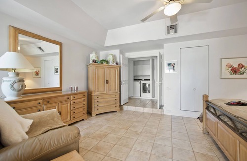 Isles of Capri Condo | Special Savings January 2024 31 days minimum!