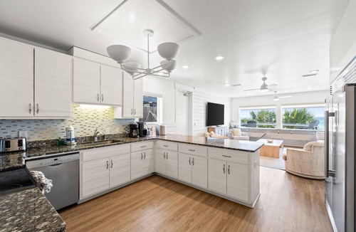 Bahama Beach House | Spectacular Beachfront Estate - PCB West End, 12 Bedrooms, Sleeps 40 - Free Golf