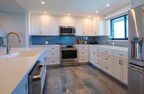Key West Condo | Spectacular Ocean View Amazing quality- Massage Chair. Newly renovated