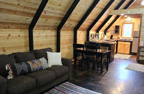 Eunice Cabin | Spring Basin Lodge