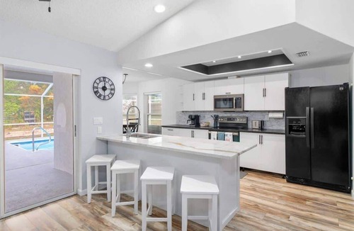Brooksville House | 🏡 Spring Hill Golf & Pool Retreat – 4 Bedrooms