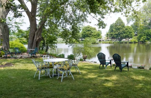 Spring Lake Heights Villa | Spring Lake-Monthly Discount Boutique Guest Room