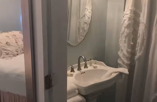 Spring Lake Apartment | Spring Lake Suite