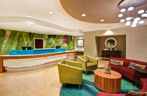 Linthicum Heights Hotel | SpringHill Suites by Marriott Baltimore BWI Airport