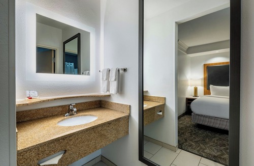 North Charleston Hotel | SpringHill Suites by Marriott Charleston N./Ashley Phosphate