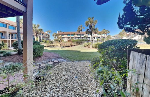 Crescent Beach Condo | Spyglass 32