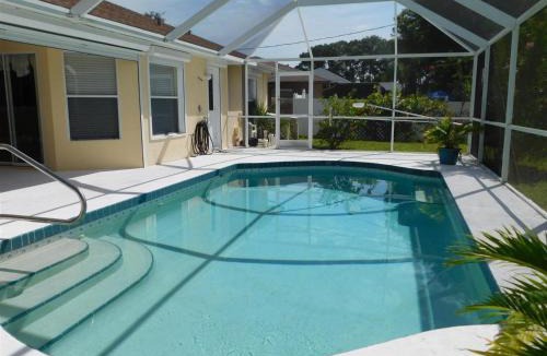 Englewood East House | St Catherines Ave
