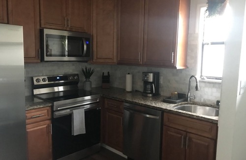 Highpoint Villa | St Pete Airport/Clear Water/Unit B