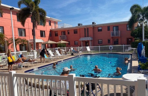 St. Pete Beach Cottage | St. Pete Upham Beachfront Pool Wifi Parking