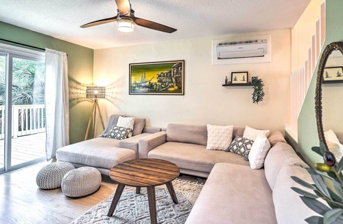 Historic Old Northeast House | St Petersburg Escape w/ Fireplace & Patio!