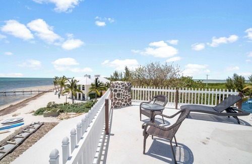 Long Beach Estates Apartment | Star Room Barnacle Resort
